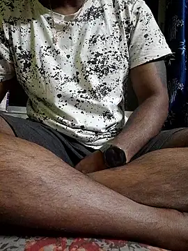 Snapshot of bindasbruno chatting on 29, 10, 2025 bindasbruno online show from 29, 10, 2025