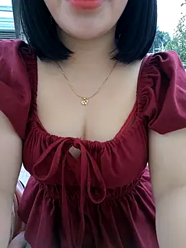 Mina-02 online show from 20, 4, 2026