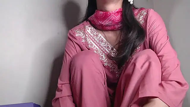 Snapshot of Hottie_hania chatting on 11, 2, 2026 Hottie hania online show from 11, 2, 2026