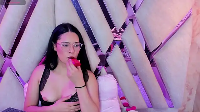 Isa doux online show from 10, 4, 2026