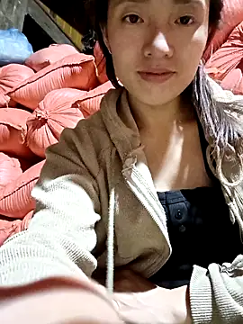 Snapshot of kokoto-59 chatting on 8, 11, 2025 kokoto-59 online show from 8, 11, 2025