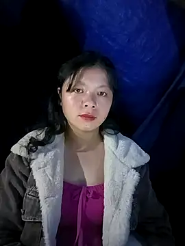 lisa-bae00 online show from 13, 11, 2025