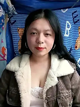 lisa-bae00 online show from 12, 1, 2026