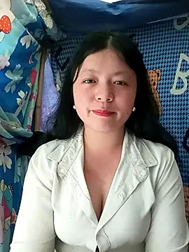 lisa-bae00 online show from 16, 3, 2026