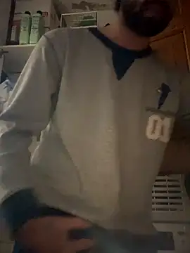 Snapshot of Paapii1098 chatting on 11, 11, 2025 Paapii1098 online show from 11, 11, 2025