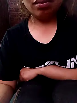 Snapshot of sowbibi chatting on 15, 2, 2026 sowbibi online show from 15, 2, 2026