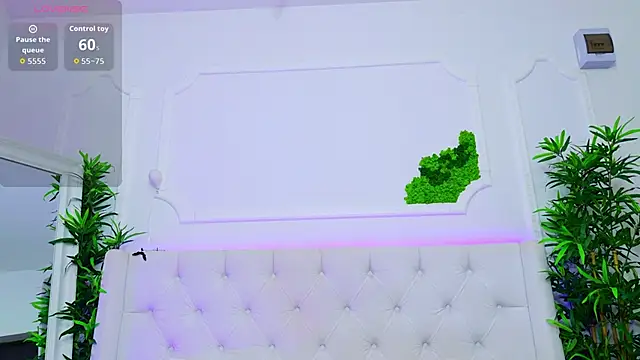 Snapshot of ElisaCharm chatting on 24, 11, 2025 ElisaCharm online show from 24, 11, 2025