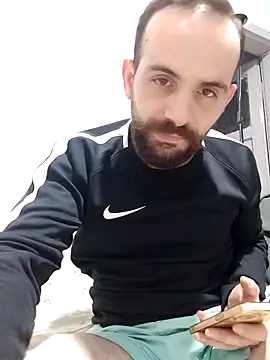 Snapshot of lazzzz09 chatting on 27, 10, 2025 lazzzz09 online show from 27, 10, 2025