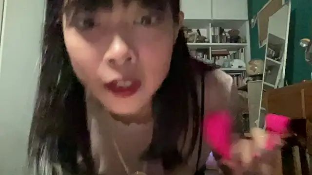 Snapshot of tw_tansan chatting on 27, 10, 2025 tw tansan online show from 27, 10, 2025