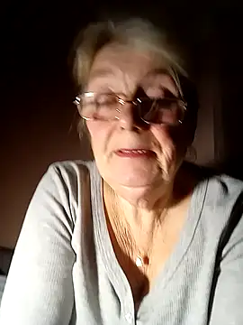 Snapshot of AmyLove353 chatting on 26, 10, 2025 AmyLove353 online show from 26, 10, 2025