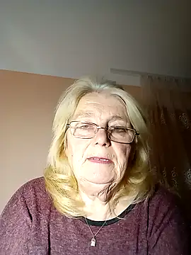 Snapshot of AmyLove353 chatting on 30, 10, 2025 AmyLove353 online show from 30, 10, 2025