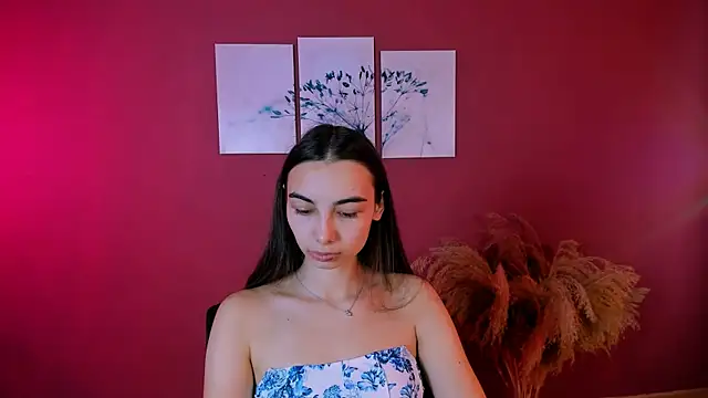 Snapshot of kira_light__ chatting on 24, 10, 2025 kira light online show from 24, 10, 2025