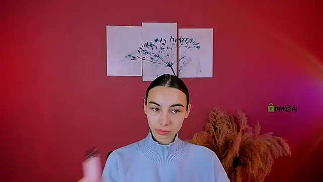 Snapshot of kira_light__ chatting on 11, 11, 2025 kira light online show from 11, 11, 2025