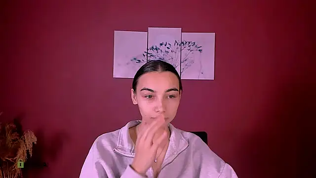 Snapshot of kira_light__ chatting on 25, 11, 2025 kira light online show from 25, 11, 2025