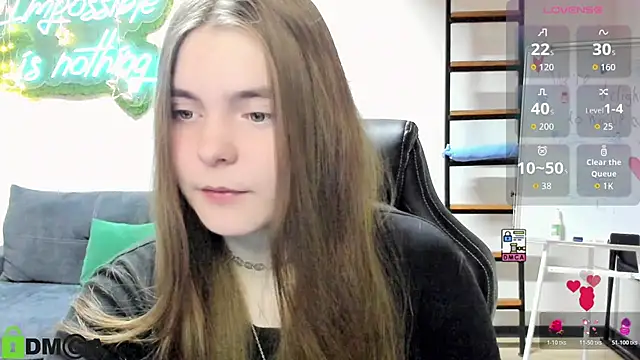 Snapshot of MiraaBloom chatting on 15, 12, 2025 MiraaBloom online show from 15, 12, 2025