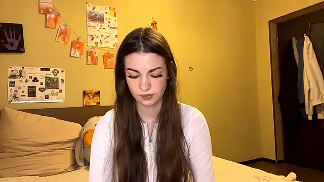 Snapshot of TheRealAnna chatting on 17, 12, 2025 TheRealAnna online show from 17, 12, 2025