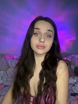 Snapshot of ScarletSi chatting on 14, 12, 2025 ScarletSi online show from 14, 12, 2025