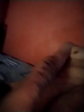 Snapshot of Danii2005 chatting on 2, 12, 2025 Danii2005 online show from 2, 12, 2025