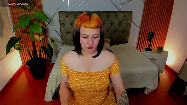 camilaa lux online show from 6, 2, 2026