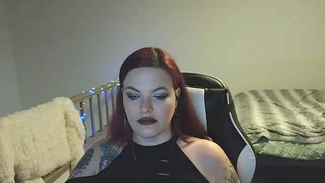 Snapshot of MissSirenaRhul chatting on 5, 11, 2025 MissSirenaRhul online show from 5, 11, 2025