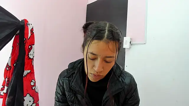 mia scarlett7 online show from 20, 5, 2026