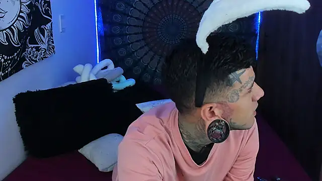 cleoo jhonny online show from 7, 11, 2025