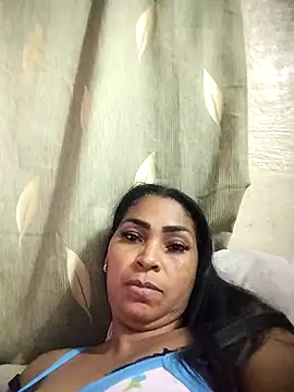 Snapshot of Sussana_tinner chatting on 24, 10, 2025 Sussana tinner online show from 24, 10, 2025