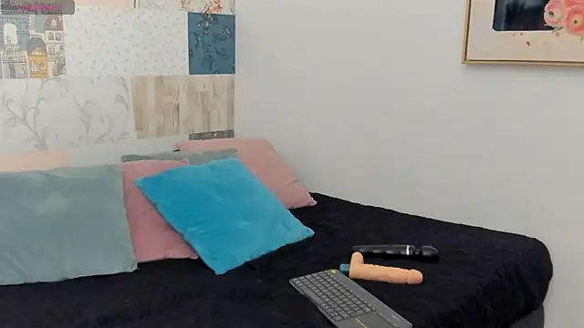 Snapshot of Anna_Tood chatting on 11, 11, 2025 Anna Tood online show from 11, 11, 2025