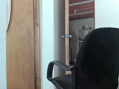 Snapshot of caiiobahia chatting on 25, 11, 2025 caiiobahia online show from 25, 11, 2025