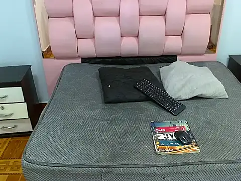 Snapshot of Yordi_Alpha chatting on 15, 12, 2025 Yordi Alpha online show from 15, 12, 2025