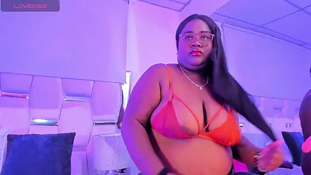 Snapshot of Britanny-Jhonsons chatting on 30, 10, 2025 Britanny-Jhonsons online show from 30, 10, 2025