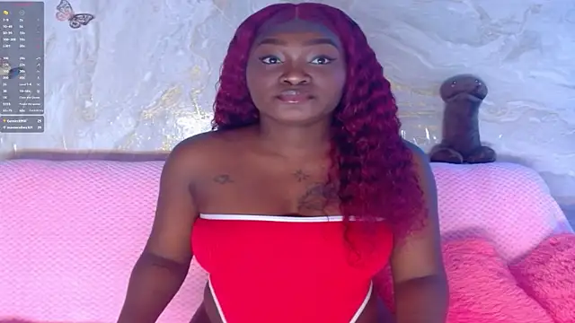 Snapshot of ezlyne-01 chatting on 1, 11, 2025 ezlyne-01 online show from 1, 11, 2025