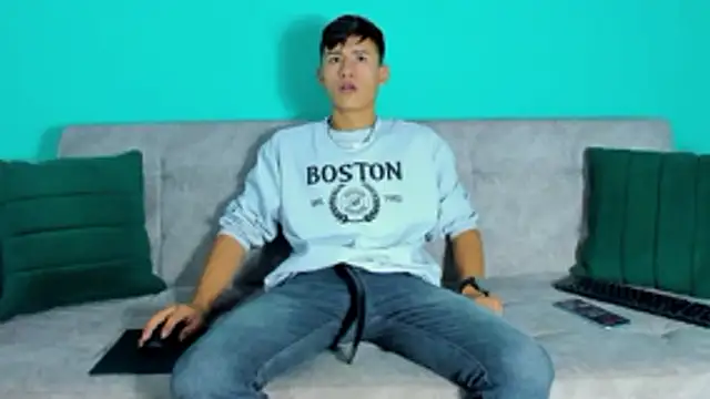 Nicolas Torres  online show from 23, 10, 2025