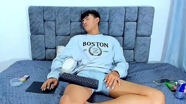 Nicolas Torres  online show from 4, 11, 2025