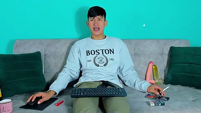 Nicolas Torres  online show from 13, 11, 2025