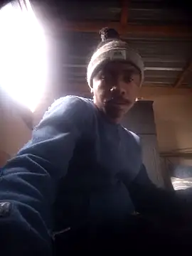 Pussylover911o online show from 24, 11, 2025