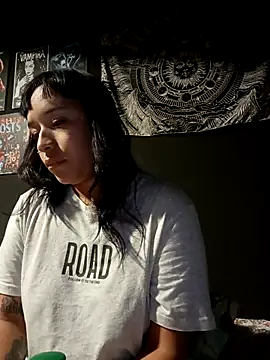 Snapshot of Isis_Bathory chatting on 13, 11, 2025 Isis Bathory online show from 13, 11, 2025