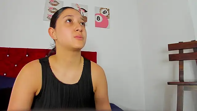 Snapshot of kittymonroe1 chatting on 11, 7, 2026 kittymonroe1 online show from 11, 7, 2026