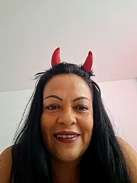 Snapshot of viviana-sexi chatting on 23, 6, 2026 viviana-sexi online show from 23, 6, 2026
