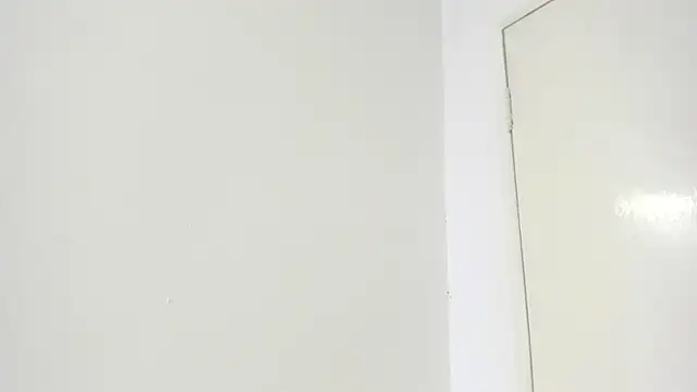 Snapshot of mirandaduboiss chatting on 19, 12, 2025 mirandaduboiss online show from 19, 12, 2025