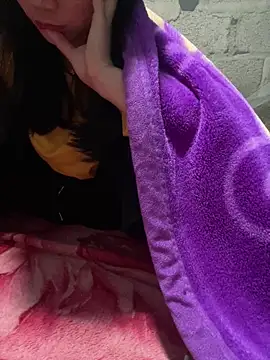 Snapshot of Irin_jo chatting on 13, 12, 2025 Irin jo online show from 13, 12, 2025