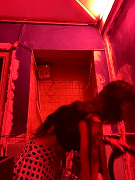 Chuchii05 online show from 2, 12, 2025