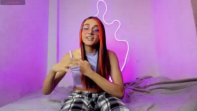 Mika  velvet online show from 1, 11, 2025