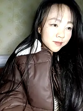 Quynhsumon online show from 6, 1, 2026