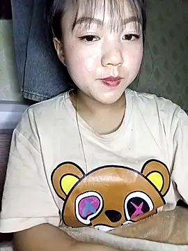 Quynhsumon online show from 23, 2, 2026