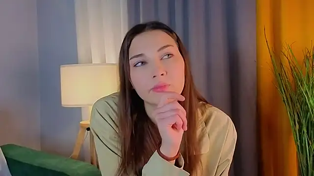 Snapshot of KateCahee chatting on 15, 11, 2025 KateCahee online show from 15, 11, 2025