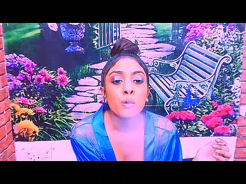 Snapshot of IndianPretty1 chatting on 26, 11, 2025 IndianPretty1 online show from 26, 11, 2025