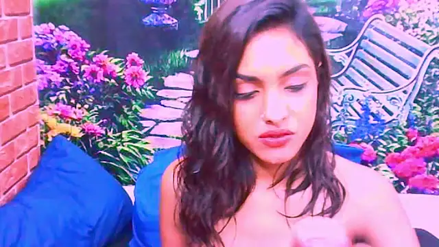 Snapshot of IndianPretty1 chatting on 29, 11, 2025 IndianPretty1 online show from 29, 11, 2025