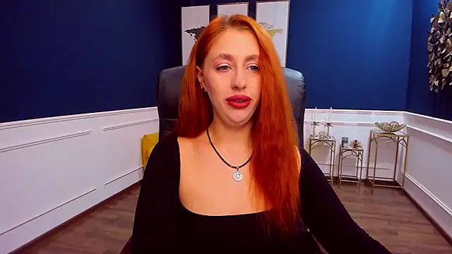 Snapshot of ZoeBurton chatting on 13, 12, 2025 ZoeBurton online show from 13, 12, 2025