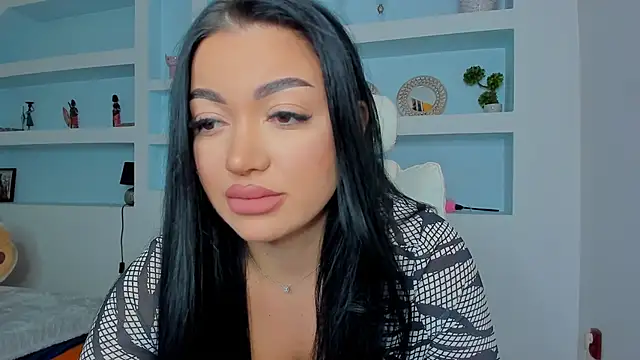 Snapshot of juliexxx chatting on 1, 11, 2025 juliexxx online show from 1, 11, 2025